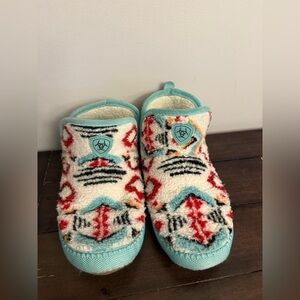Ariat Turquoise Cream Red Patterned Sherpa Slippers